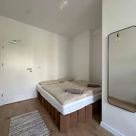 Helles Elegantes In Berlin-schoeneberg