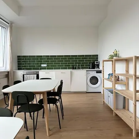 Helles Elegantes In Berlin-schoeneberg Apartman Berlin