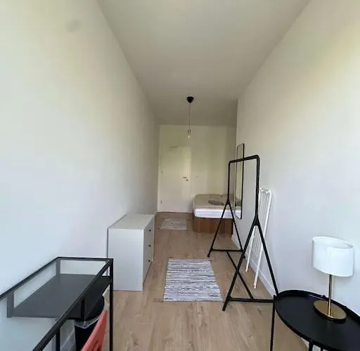 Appartement Helles Elegantes In Berlin-schoeneberg